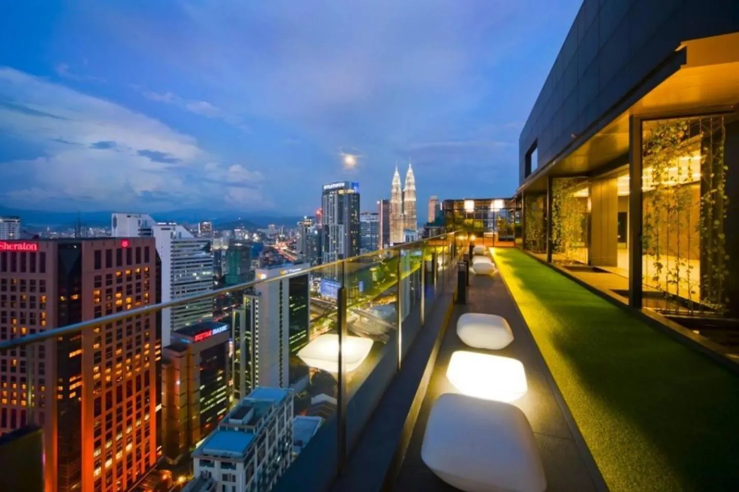 Klcc Studio With A Rooftop Garden Playground Kuala Lumpur Apartman